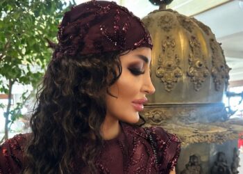 Yaz Mevsiminde Şıklığı Tamamlayan Aksesuarlar