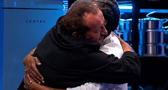 Mehmet Şef’in Sarıldığı An MasterChef’te Gündem Oldu