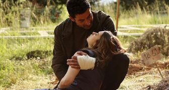 ABİ’de Sürpriz Veda: Afra Saraçoğlu Neden Ayrıldı?