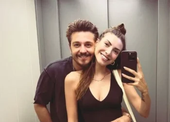 Ünlü Oyuncunun Boşanma Davasında Şaşırtan Talep Ve Yanıt!