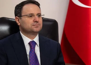 Bakan Gürlek duyurdu: Çetelere dev operasyon