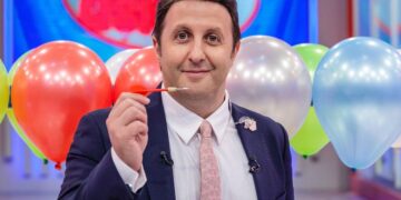 İlker Ayrık’tan üzen haber! Tüm gösterilerini iptal etti