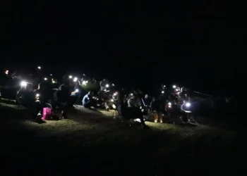 Perseid meteor yağmurunu izlemek için binlerce kişi akın etti!