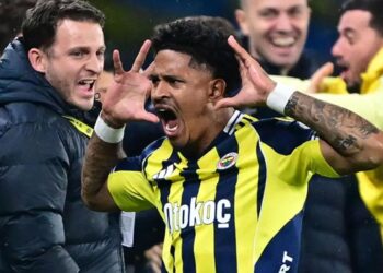 Oosterwolde Roma’yı yakıyor! Fenerbahçe’ye servet