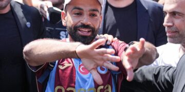 Salah istedi, Muçi onayladı! Trabzonspor’da forma detayı