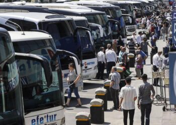 Türkiye’nin 64 yıllık otobüs firması el değiştirdi